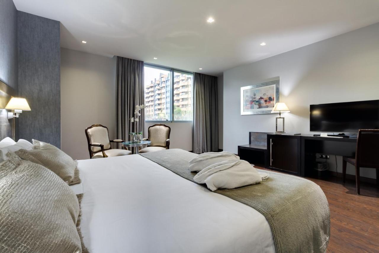 Iberik Santo Domingo Plaza Hotel Ов'єдо Екстер'єр фото