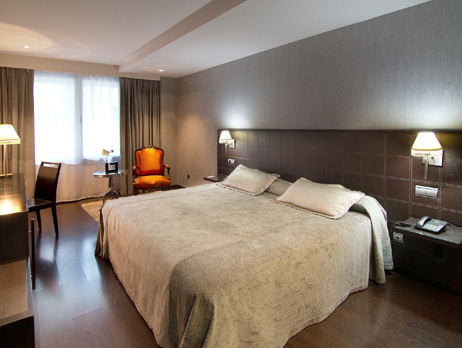 Iberik Santo Domingo Plaza Hotel Ов'єдо Екстер'єр фото